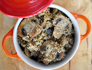 ensalada de champìñones con quinoa